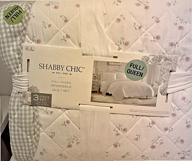 Shabby Chic | Full/Queen | Pink White Green | Reversible 3 Pc Quilt Set New